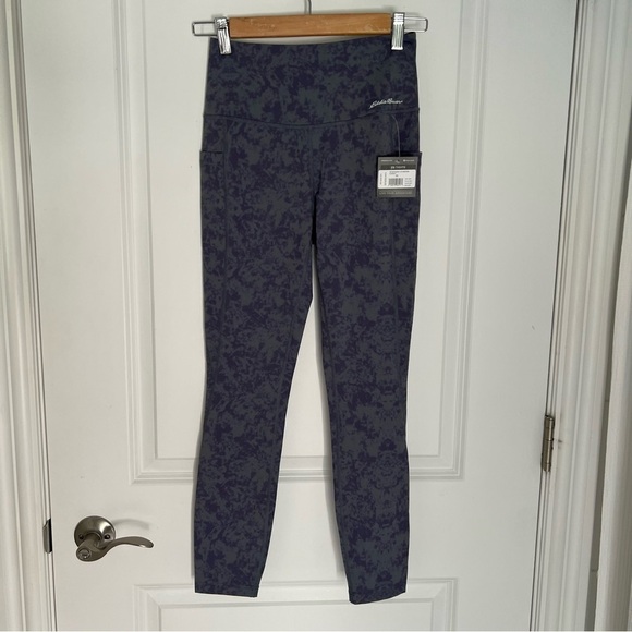 Eddie Bauer Cloud Compression leggings size XS - Picture 4 of 8